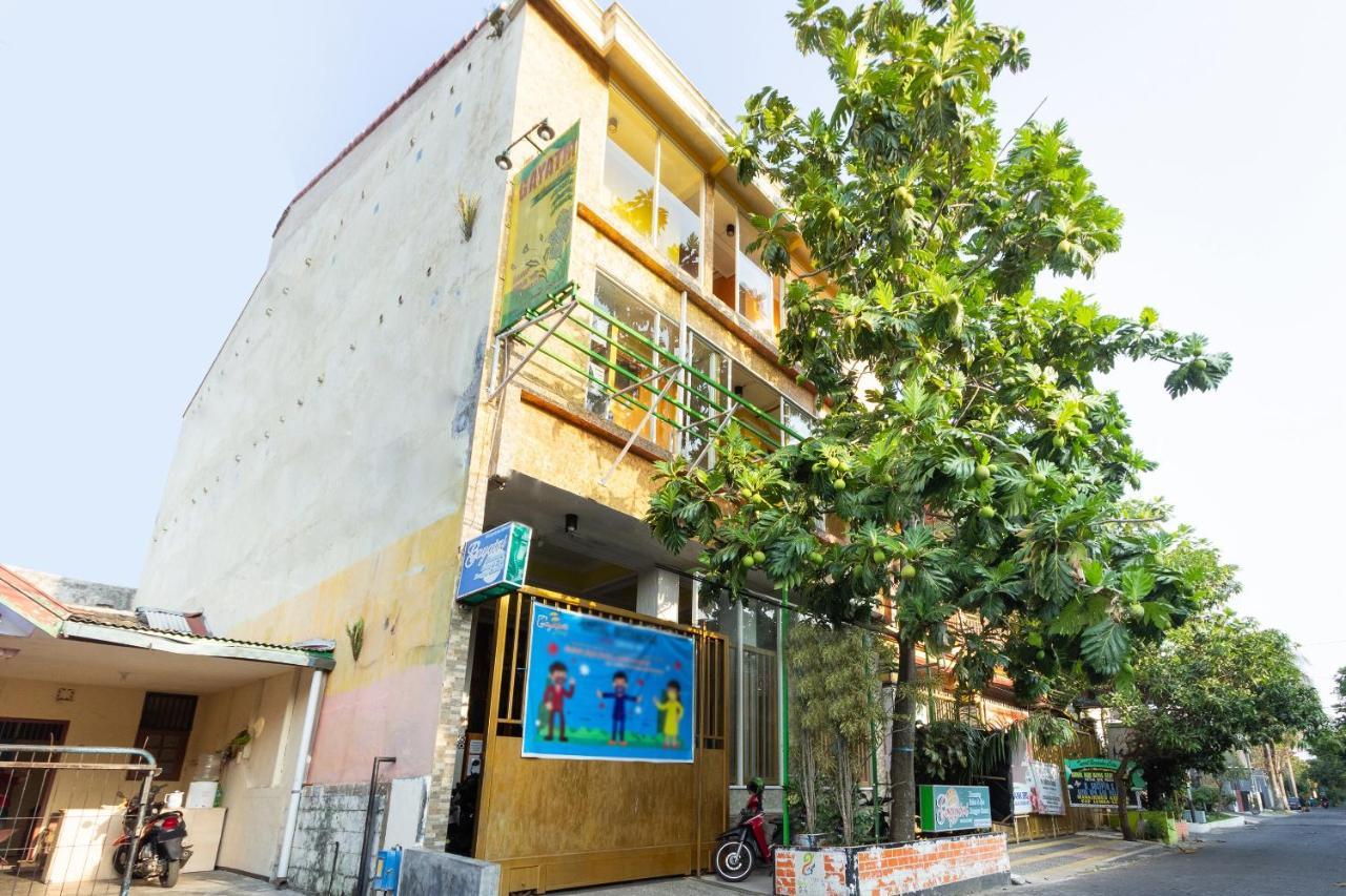 Homestay Gayatri Sawojajar Near Univ Negeri Malang Kampus 2 Mitra Reddoorz Extérieur photo
